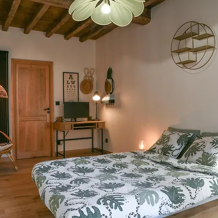 La Maison De La Pepee بيت للعطل Groslee