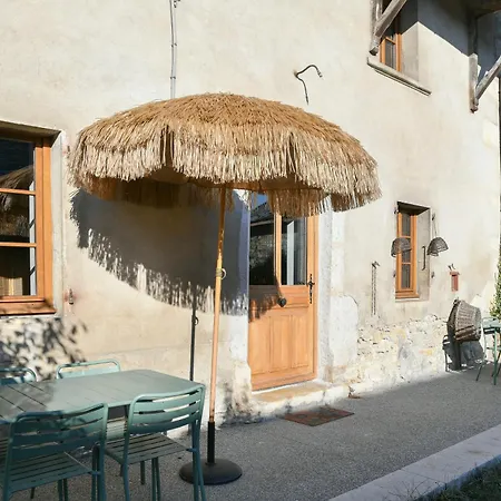 La Maison De La Pepee *